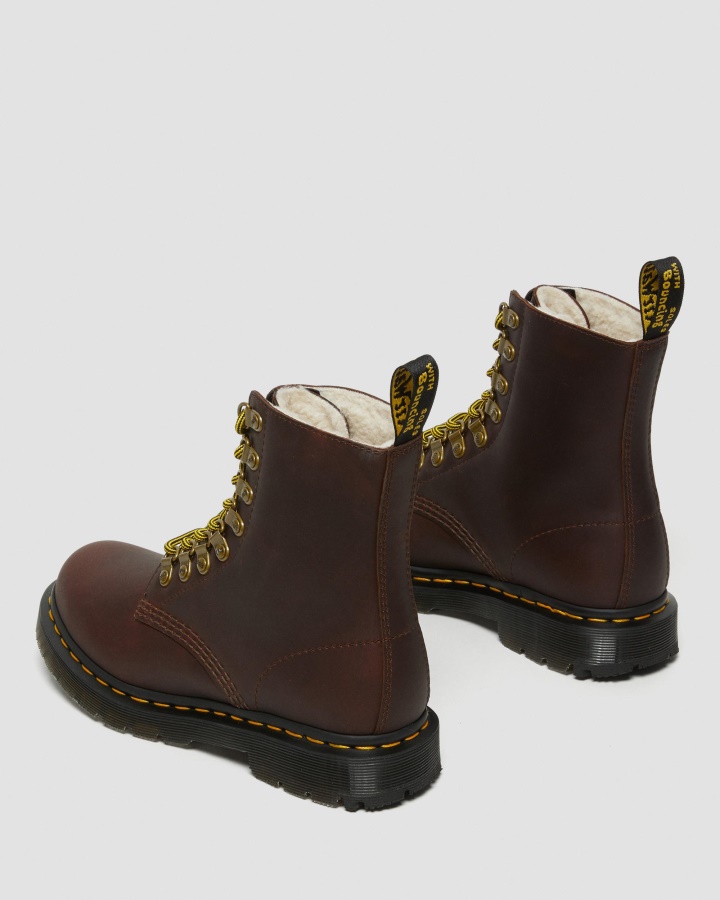 1460 Pascal Dm's Wintergrip Cizme Cu Siret Din Piele Maro Plug De Zapada Dr.martens Romania