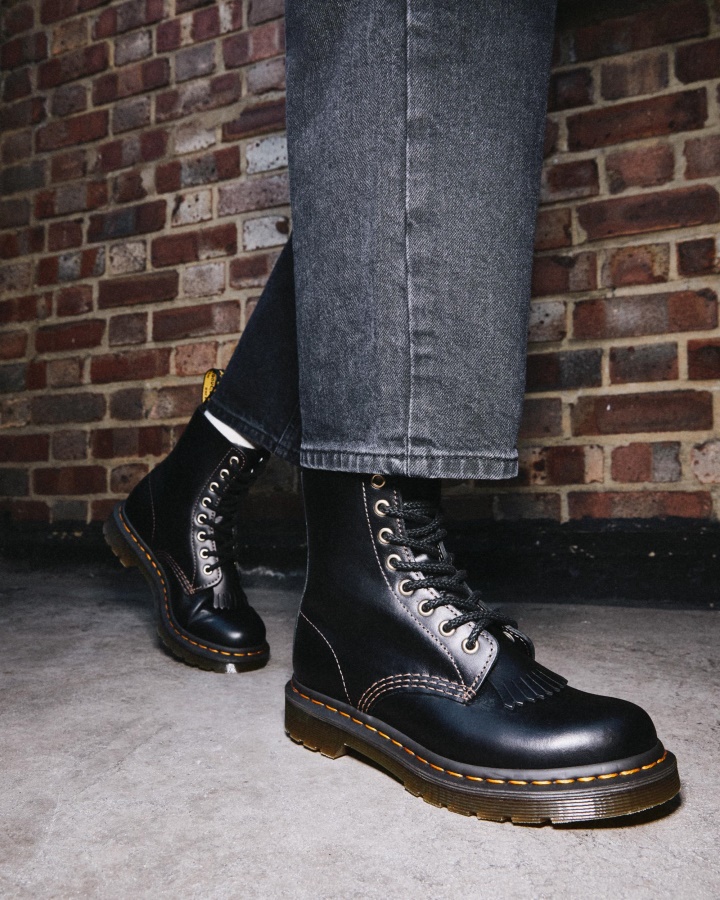 Cizme Din Piele Abruzzo Neagra Wp Dr.martens Romania 1460 Pascal Pascal