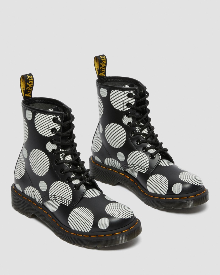 Cizme Negre Cu Buline Netede Dr.martens Romania 1460 De Dama Din Piele Neteda Cu Siret