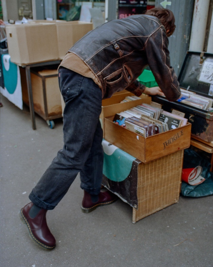 2976 Cizme Chelsea Din Piele Netedă Cu Cusătură Galbenă Visiniu Piele Netedă Dr.martens Romania