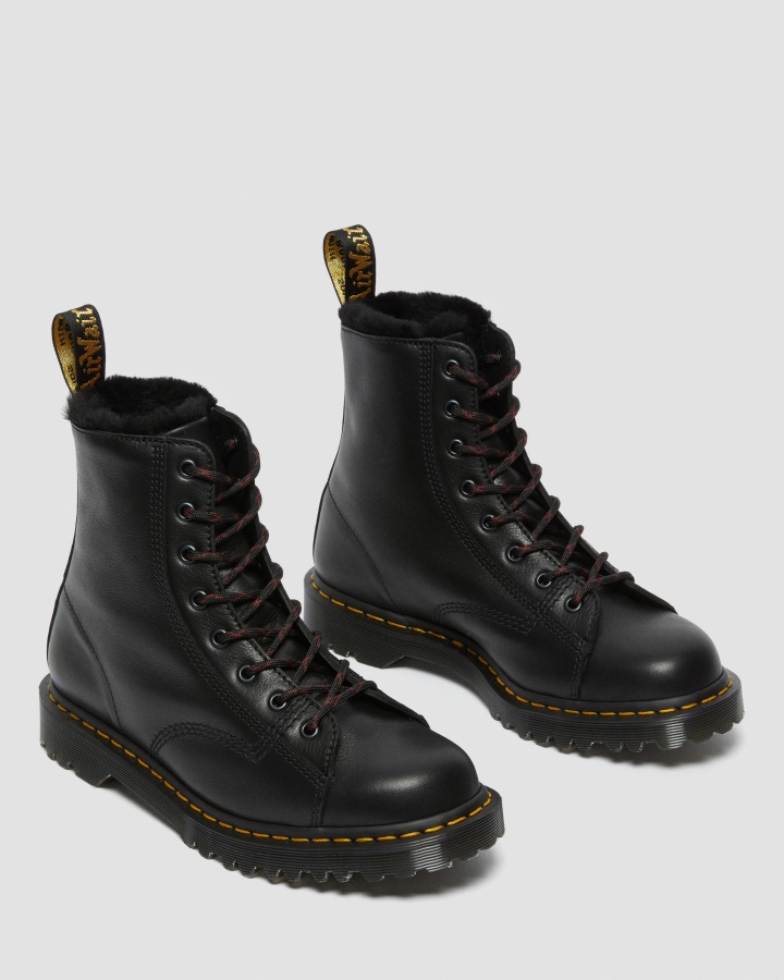 Cizme Negre Hudswell Dr.martens Romania Barton Made In England Din Piele Captusita Din Shearling