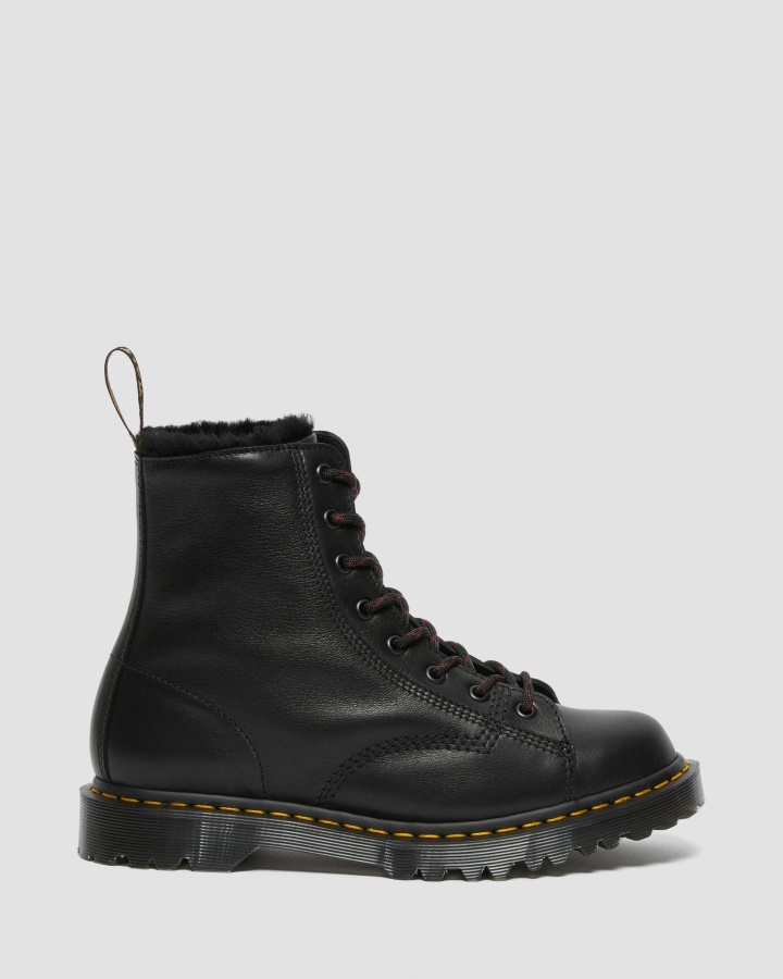Cizme Negre Hudswell Dr.martens Romania Barton Made In England Din Piele Captusita Din Shearling