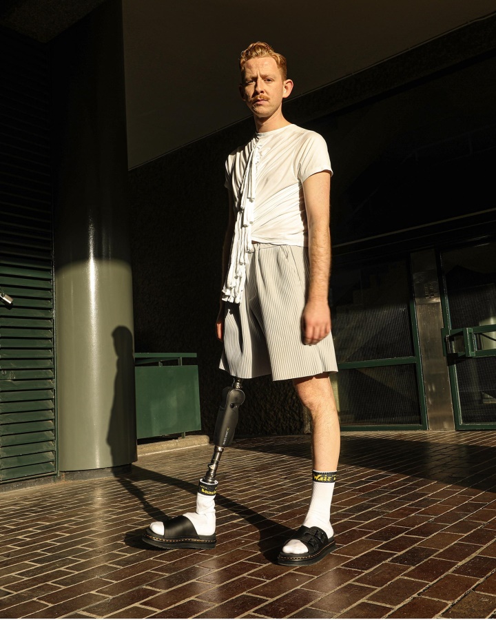 Sandale Cu Tobogan Din Piele Pentru Barbati Dr.martens Romania Dax Din Piele Hidro Neagra