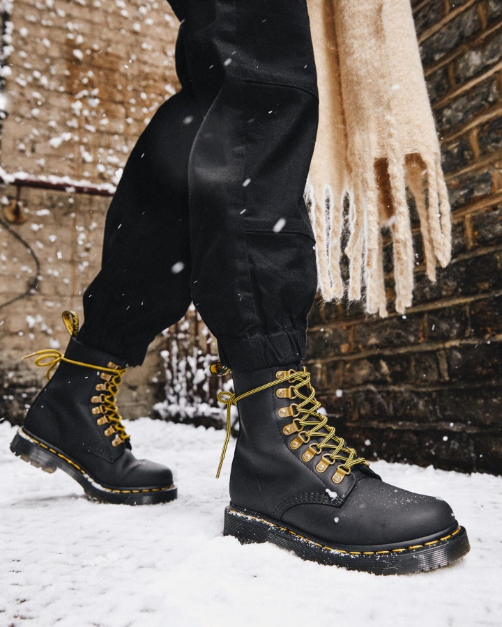 Dr.martens Romania Black Snowplow 1460 Pascal Dm's Wintergrip Cizme Din Piele Cu Siret
