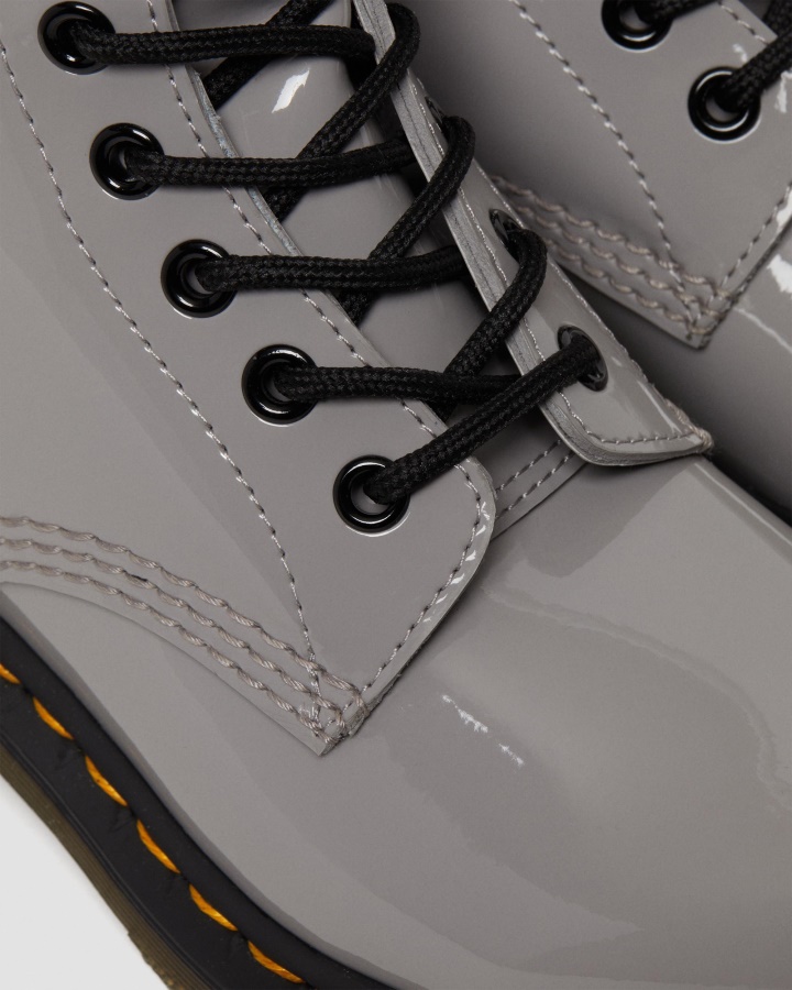 1460 Cizme De Dama Din Piele Lacuita Cu Siret Gri Lamper Dr.martens Romania