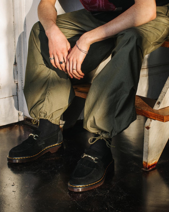 Mocasini De Piele Intoarsa Adrian Snaffle Negru Desert Oasis Piele Intoarsa Dr.martens Romania