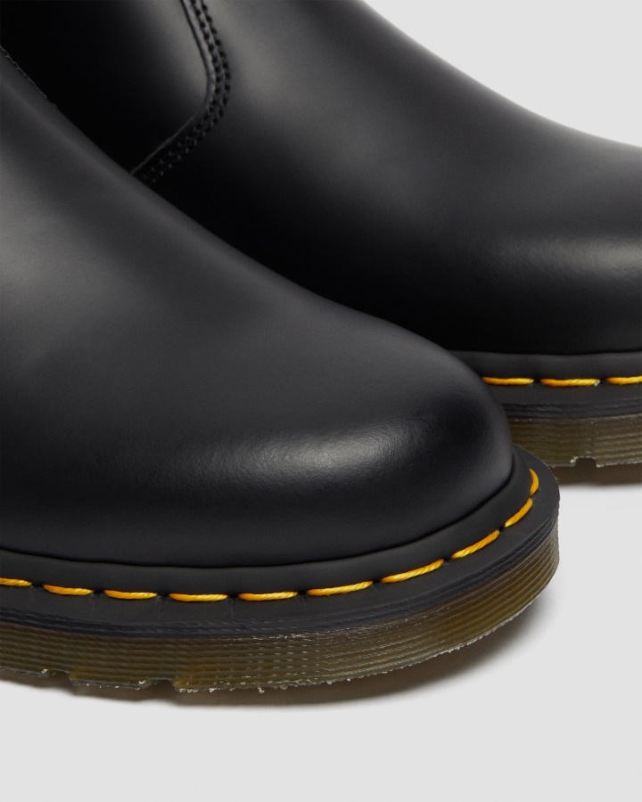 2976 Cusaturi Galbene Piele Neteda Cizme Chelsea Canada Dr.martens Romania Piele Neteda Neagra