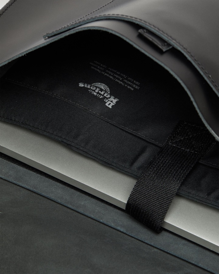 Geanta Messenger Cutie Cutie Din Piele Dr.martens Romania Neagra