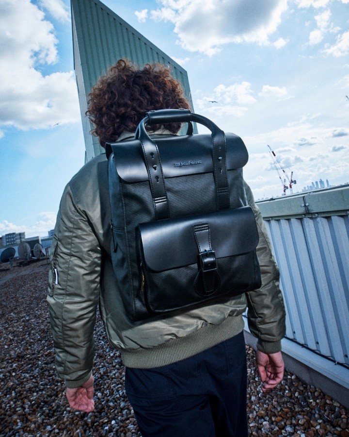 Rucsac Negru Dr.martens Romania Din Piele Si Panza