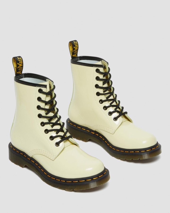 1460 Cizme De Dama Din Piele Lacuita Cu Siret Dr.martens Romania Crem Lamper