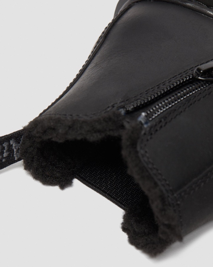 Cizme Chelsea Dr.martens Romania Black Republic Wp Junior 2976 Captusite Cu Blana Artificiala