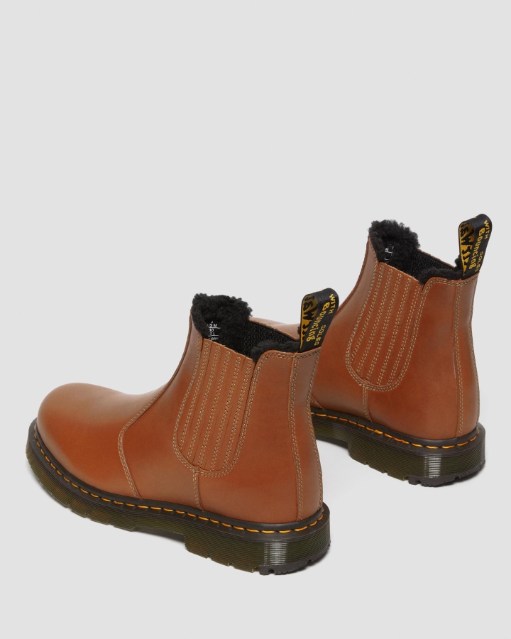 2976 Cizme Chelsea Din Piele Dm's Wintergrip Dr.martens Romania Tan Blizzard Wp