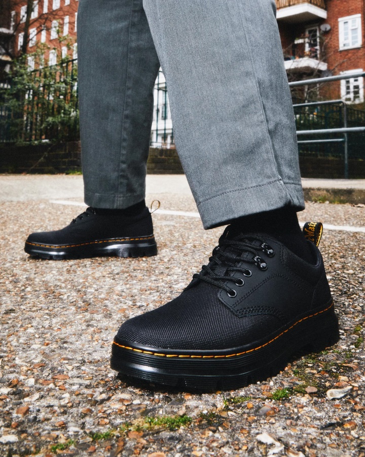 Pantofi Utilitari Reeder Negri Dr.martens Romania