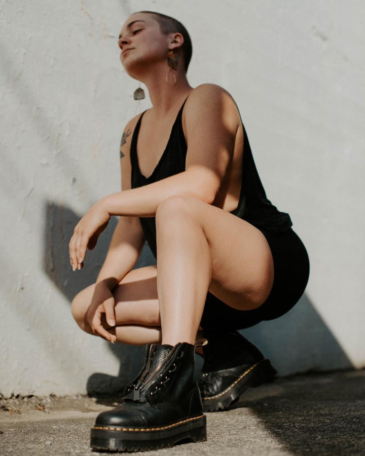 Cizme Cu Platforma Din Piele Nappa Frezata Sinclair Piele Nappa Frezata Neagra Dr.martens Romania