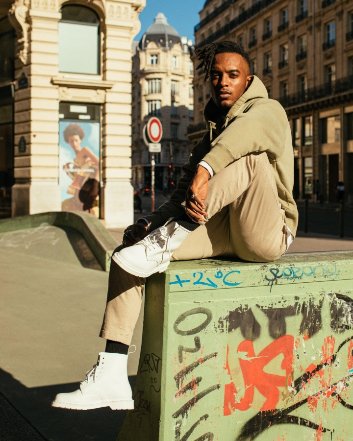 Alb Piele Neteda Dr.martens Romania 1460 Mono Piele Neteda Cizme Cu Siret